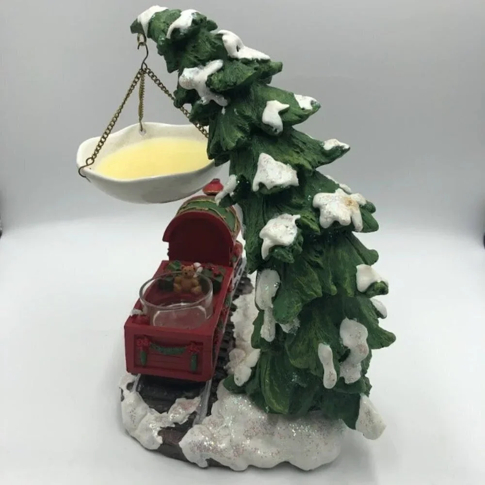 Yankee Candle Co. Christmas Train Décor T/B Train/Tree Warmer Tea Lite Holder